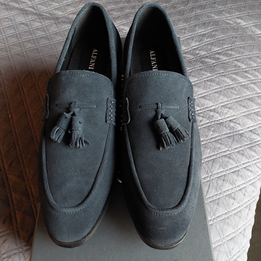 Blue Alfani Suede Loafer Brand New Never Worn Size 9.